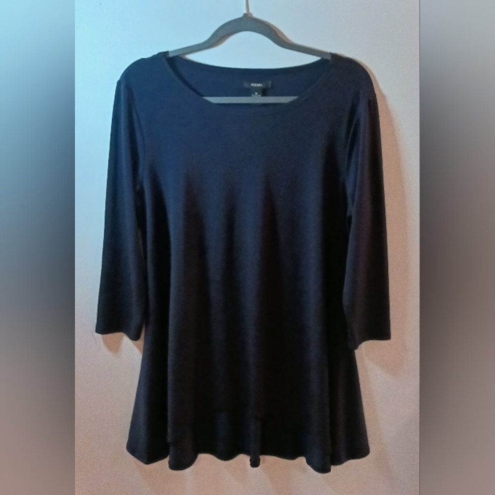 Alfani Woman's Top, Navy Blue, Med